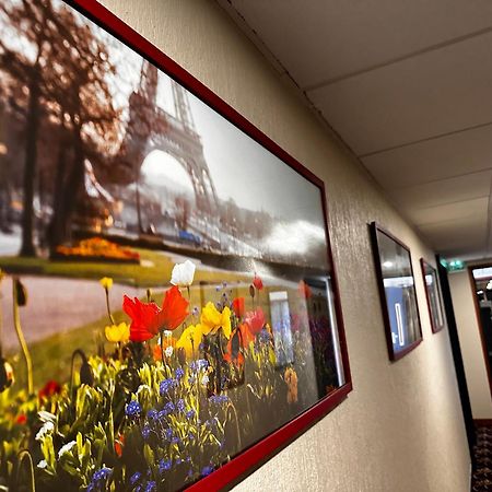 Hotel Le Paris Нумеа Экстерьер фото