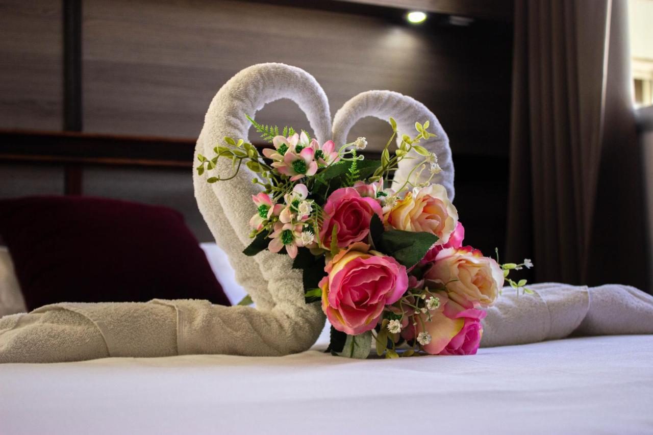 Hotel Le Paris Нумеа Экстерьер фото