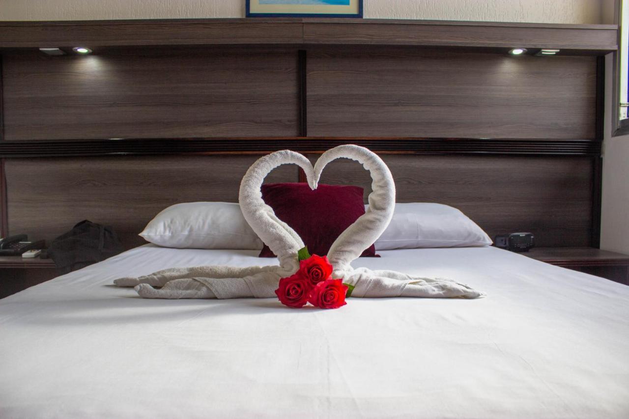 Hotel Le Paris Нумеа Экстерьер фото